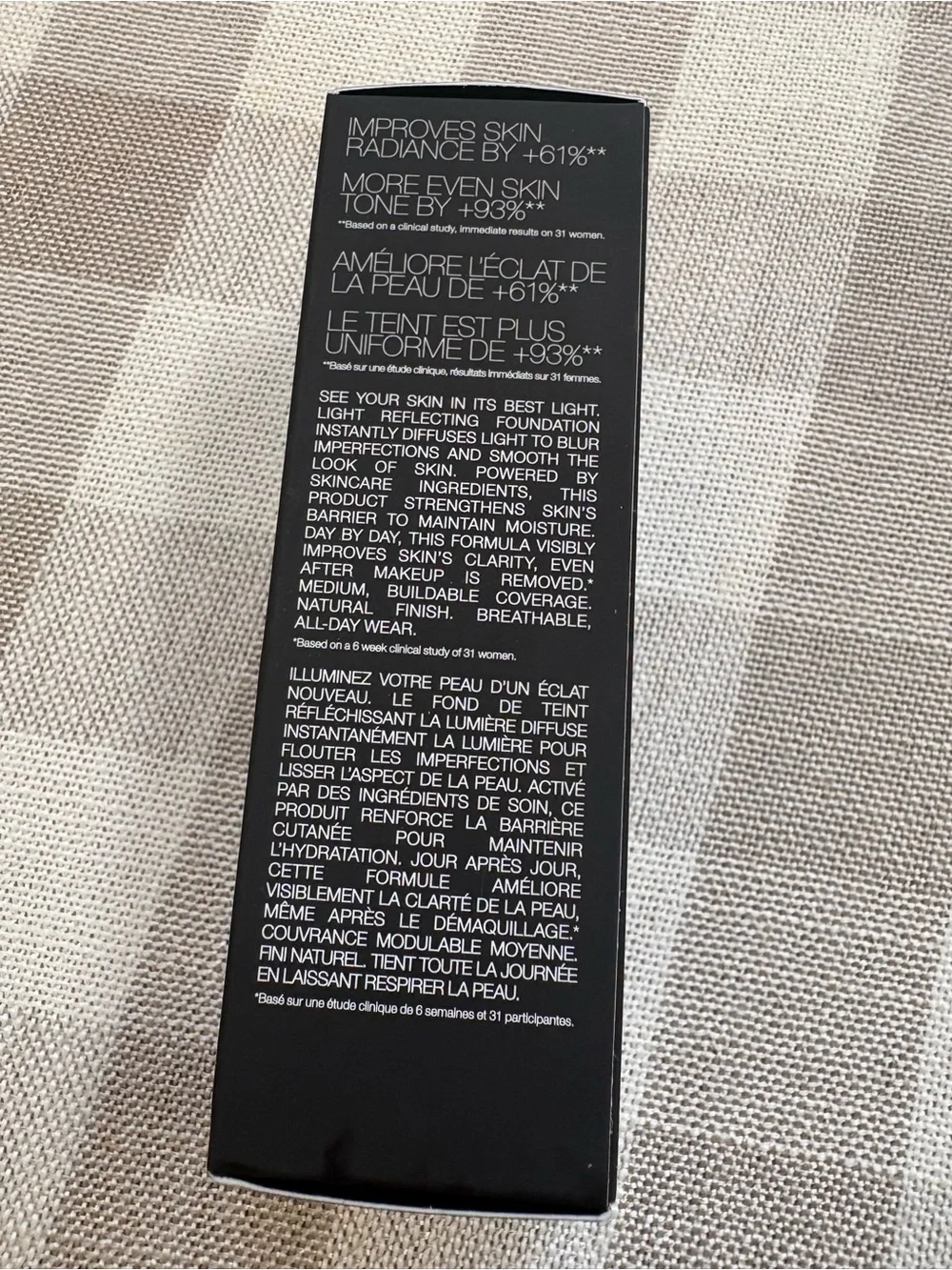 NARS Light Reflecting Foundation in Bruges Light 3.75 - Picture 4 of 8